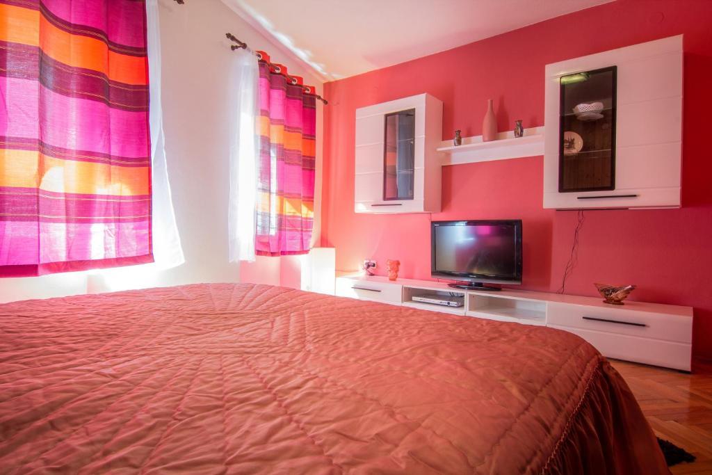 Split Inn Apartments Room photo